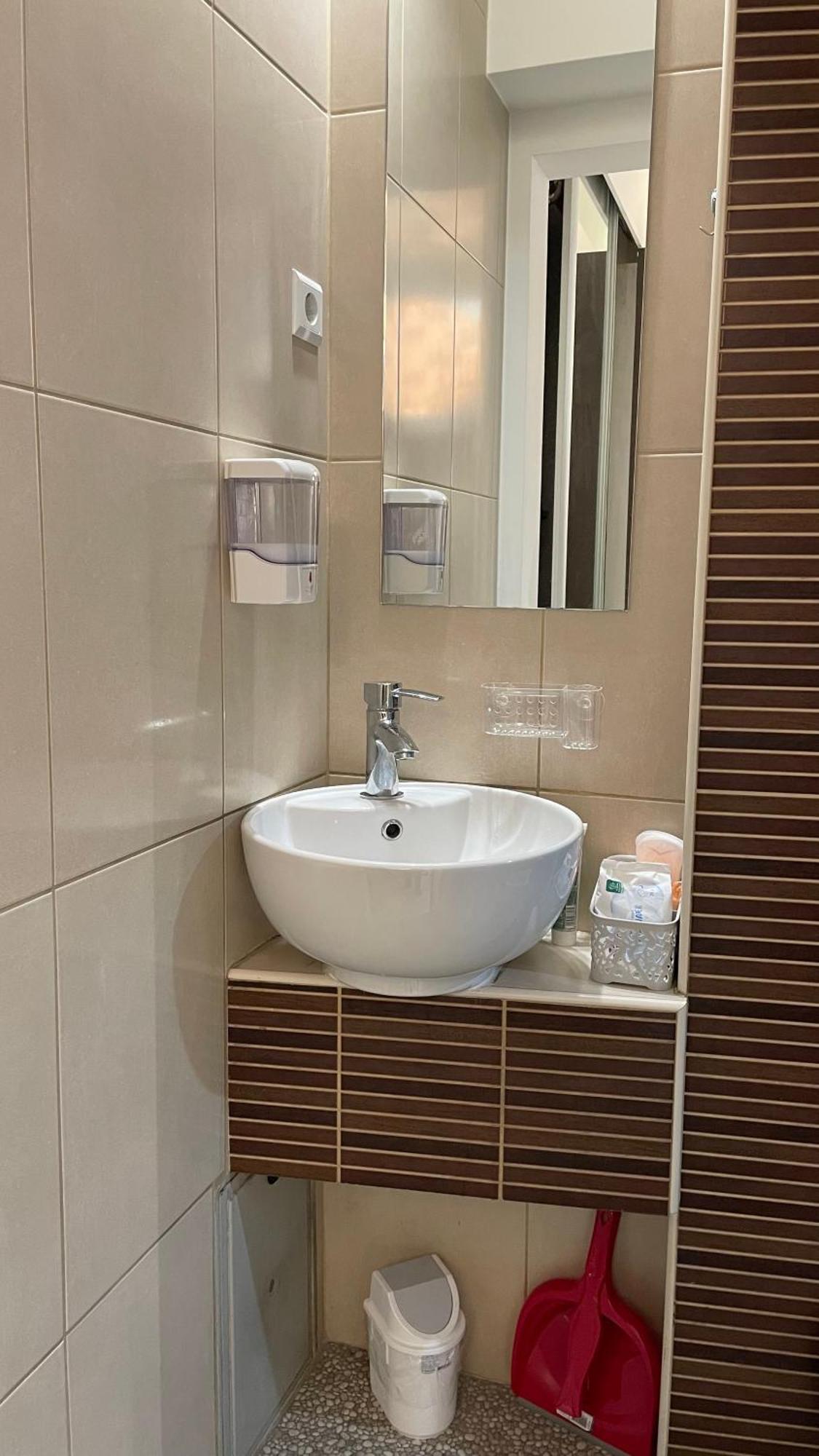 Tim Apartment Sarajevo With Private Parking Exterior foto